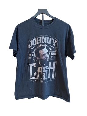 Y2K VGT Johnny Cash "Man In Black" American Legend graphic t-shirt